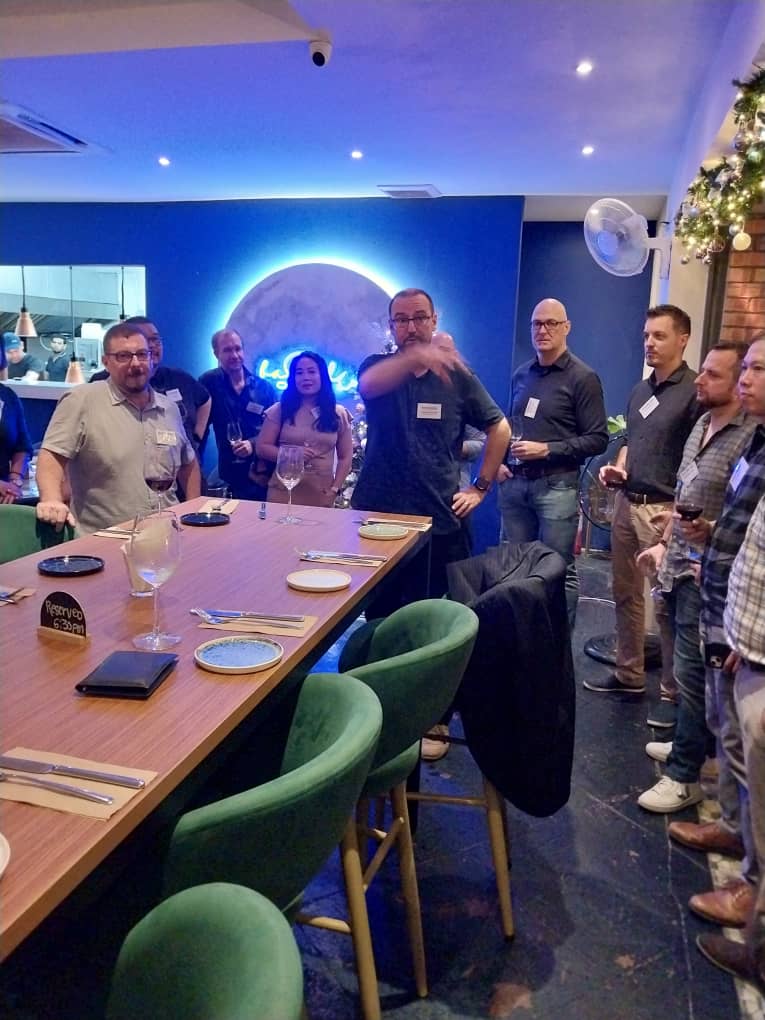 WhatsApp Image 2023-12-15 at 00.33.54 (1)